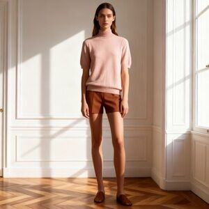 100% Cashmere short sleeve mock neck sweater size small